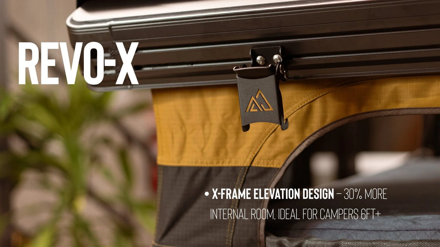 Rainger Revo-X 1.45 Hardshell Roof Top Tent
