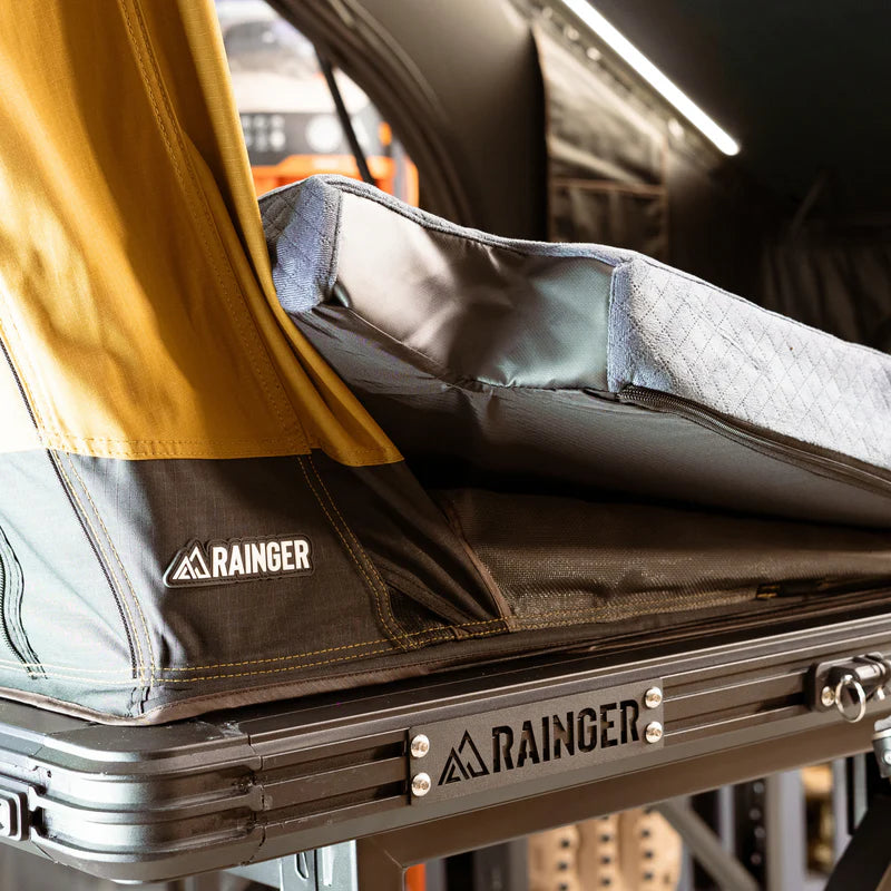 Rainger Revo-X 1.45 Hardshell Roof Top Tent