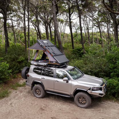 CAMPBOSS SLIMLINE ROOFTOP TENT