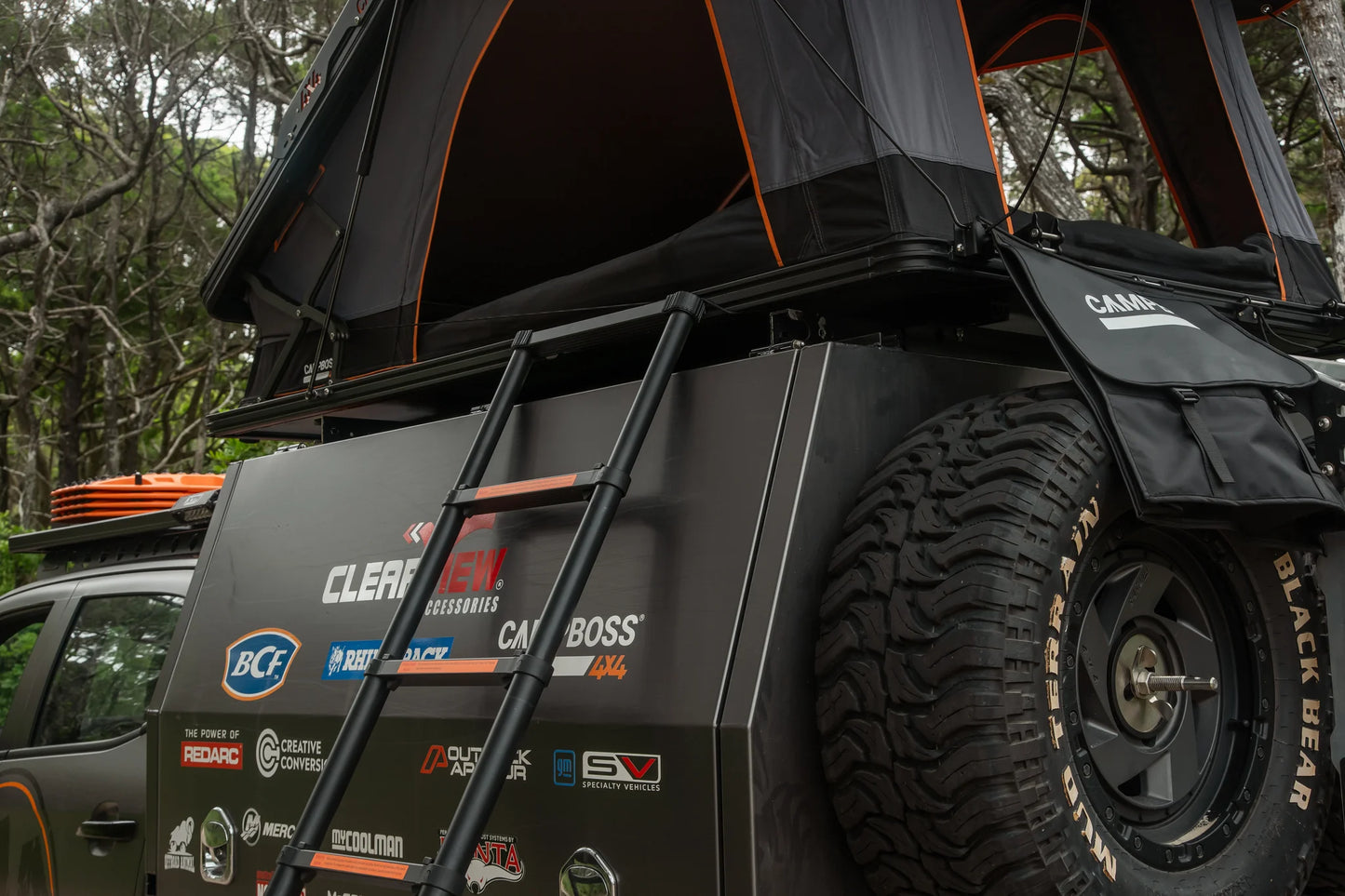 CAMPBOSS PREMUIM X ROOFTOP TENT