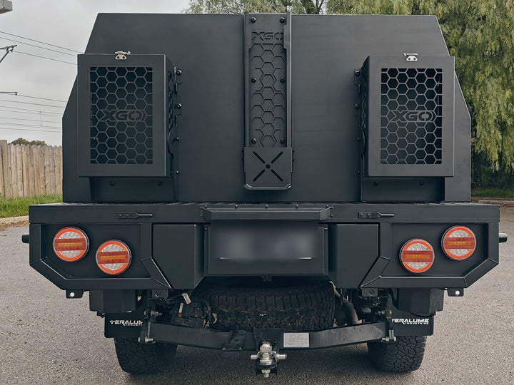 Rear of the D-Max tray and canopy with round tail lights